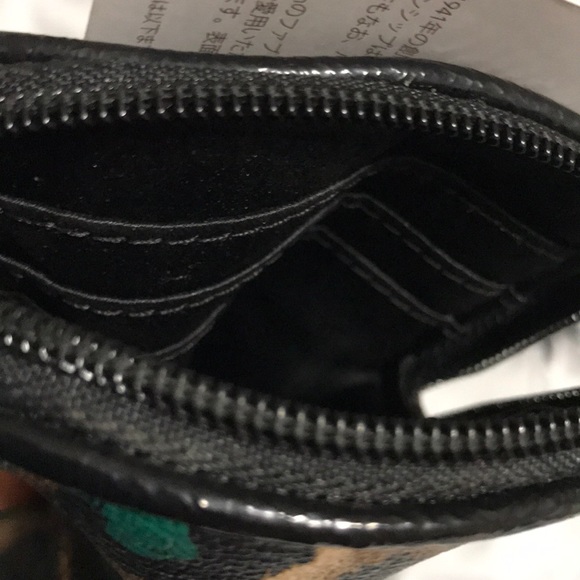 Coach wrislet - Picture 4 of 4